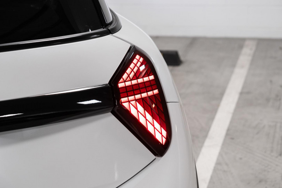 2025 MINI Cooper F65 C Favoured Hatch