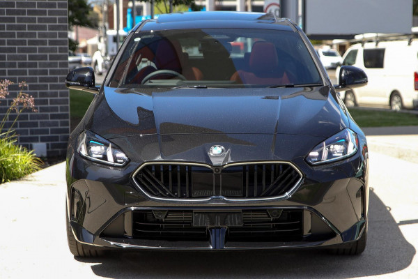 2025 BMW 1 Series F70 120 M Sport Hatch image 4