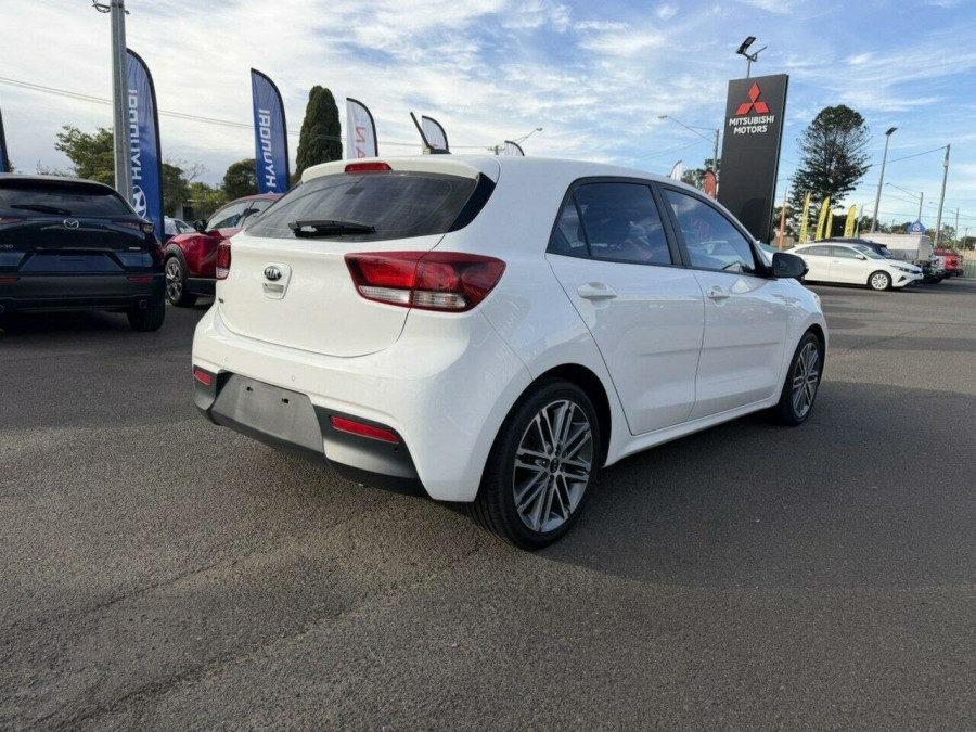 2020 MY21 Kia Rio YB Sport Hatch Image 7