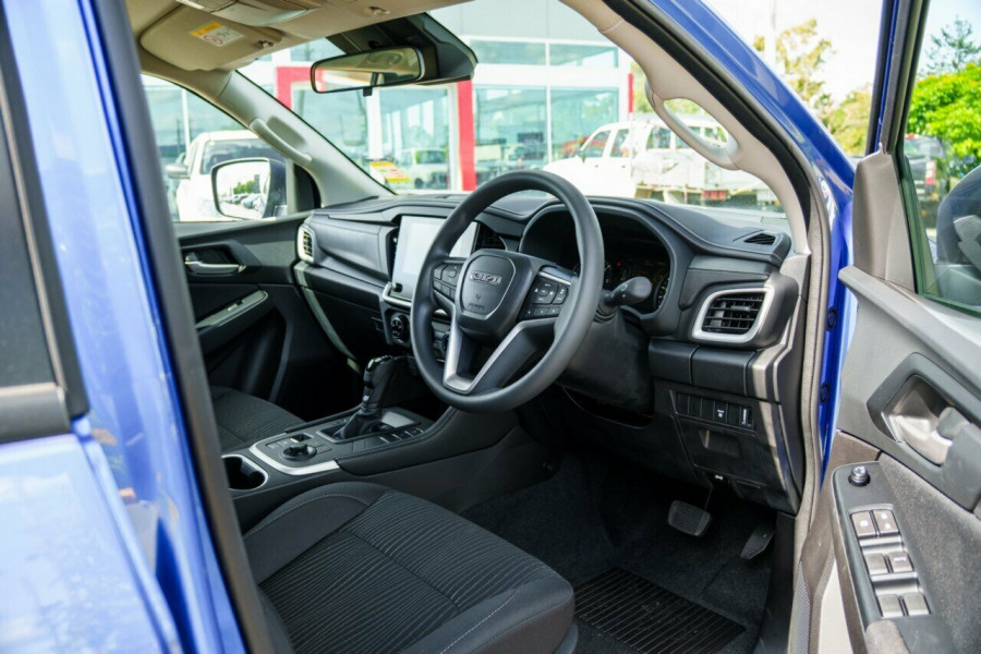 2026 MY25.5 Isuzu MU-X RJ LS-M SUV Image 14