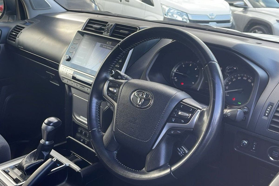 2021 Toyota LandCruiser Prado GDJ150R GXL SUV Image 17