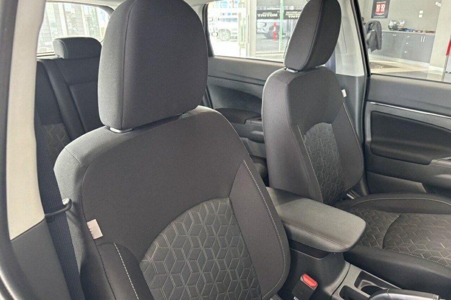 2024 Mitsubishi ASX XD ES SUV Image 14