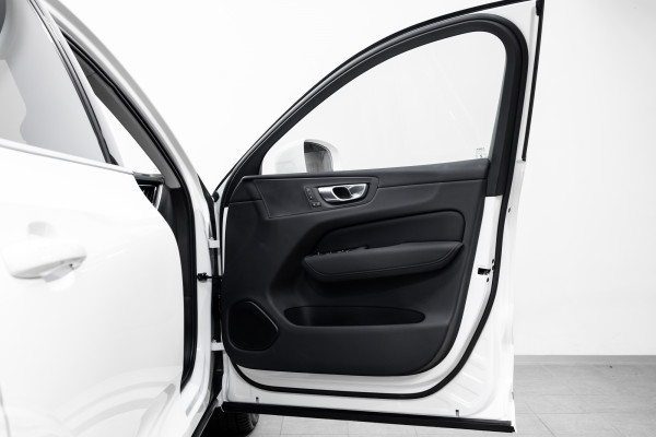 2026 Volvo XC60 UZ B5 Plus 2L Mild Hybrid AWD SUV Image 9