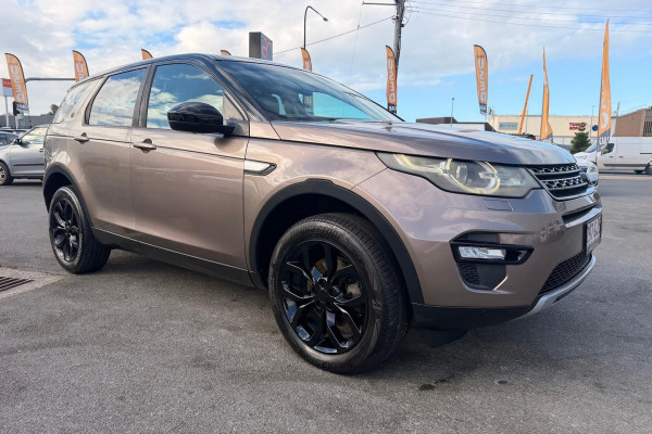 2015 Land Rover Discovery Sport L550 TD4 HSE SUV Image 5