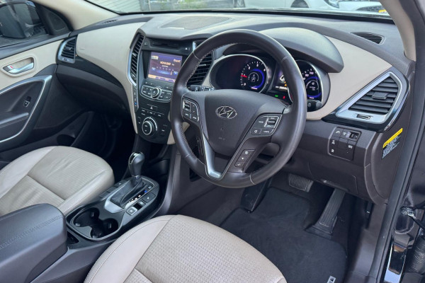 2014 Hyundai Santa Fe DM Highlander SUV Image 15