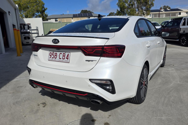 2020 Kia Cerato BD GT Sedan Image 3
