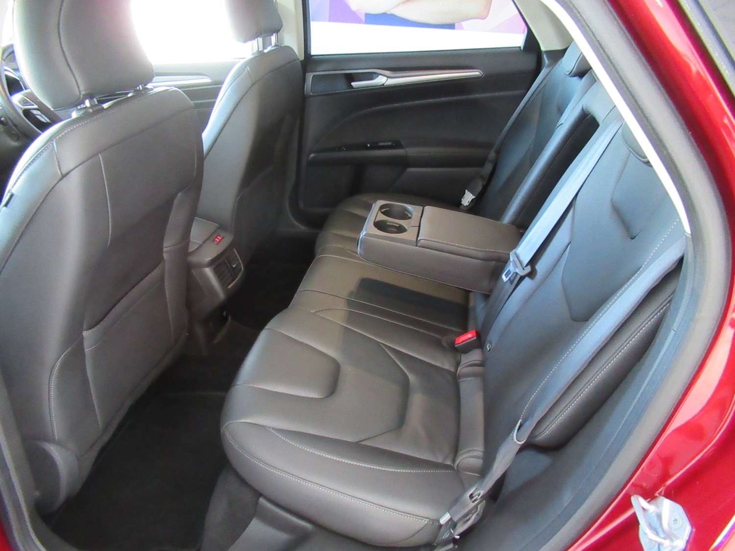2016 Ford Mondeo MD TITANIUM Hatch Image 29