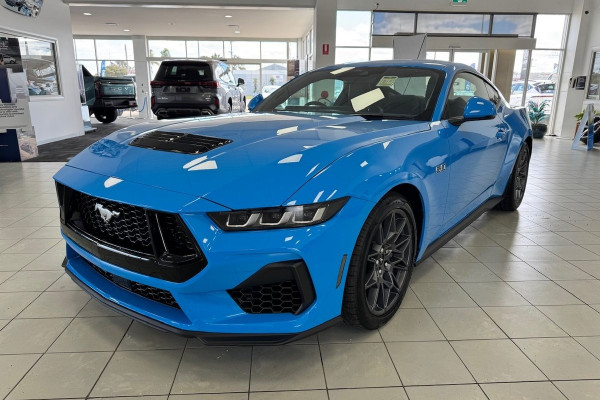 2025 Ford Mustang FO GT Hatch Image 3