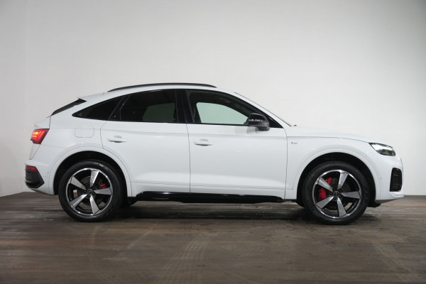 2025 Audi Q5 FY 55 TFSI e S Line SUV Image 4