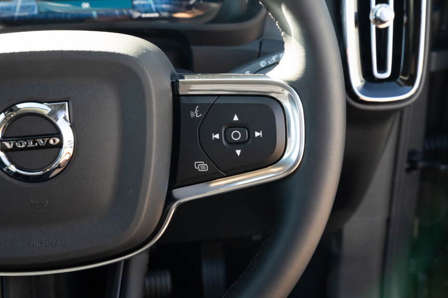 2026 Volvo XC40 XZ Plus B4 SUV