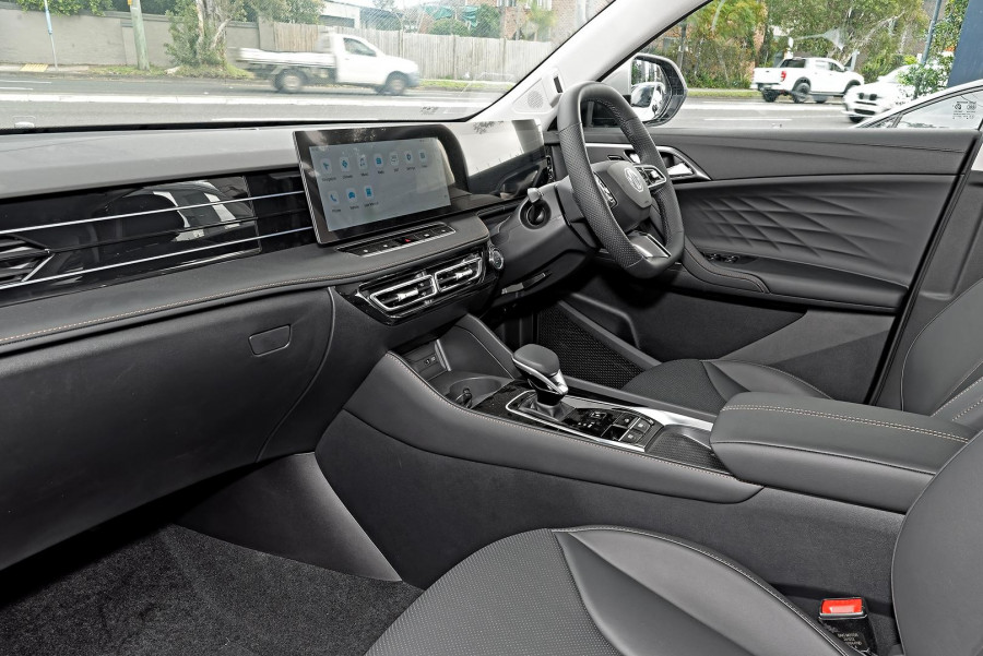 2024 MY25 MG HS AS33 Excite SUV Image 8