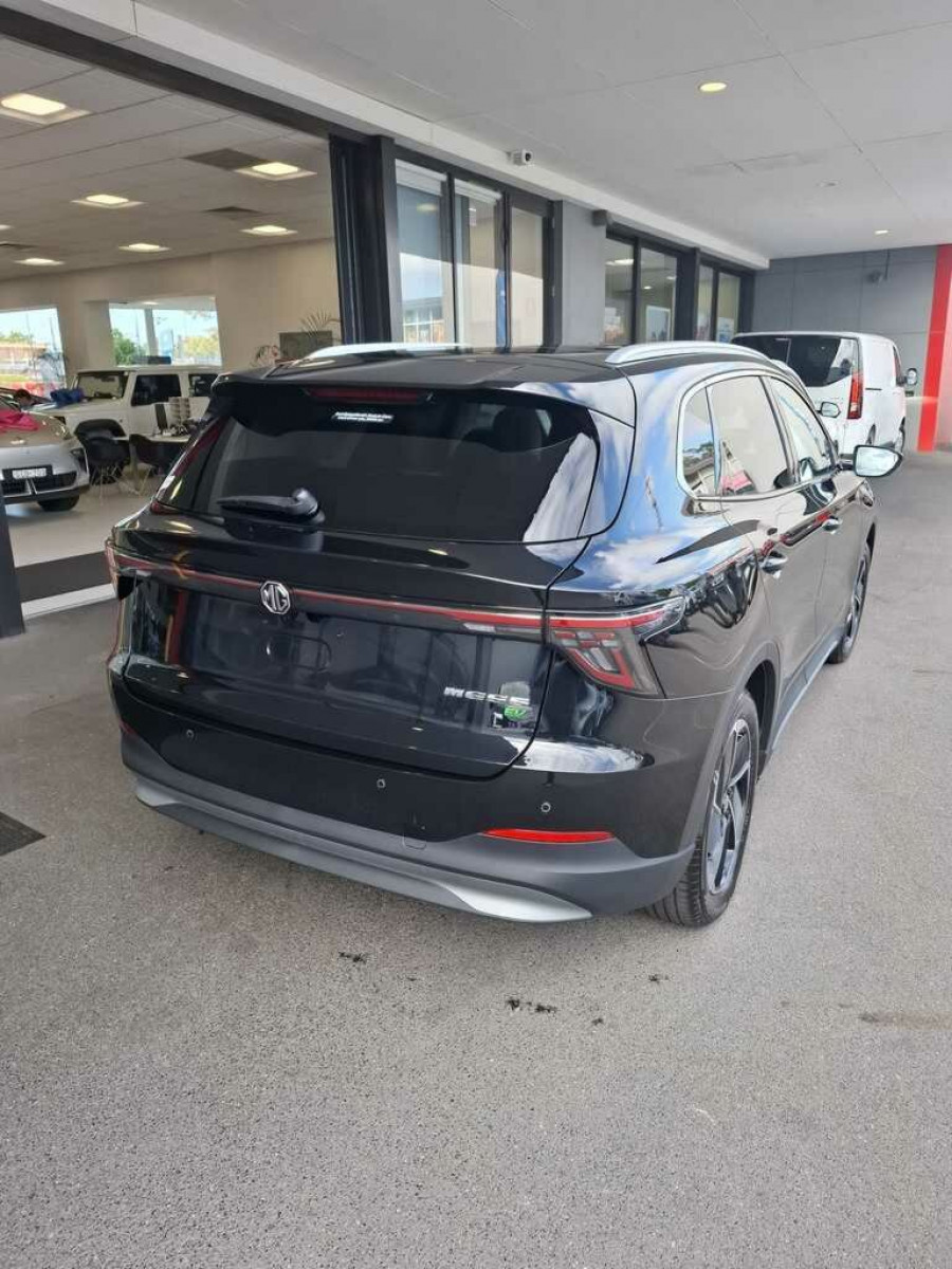2026 MG MGS5 EV ZS3EM Essence 49 SUV Image 5