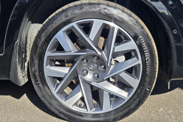 2021 Hyundai Santa Fe TM.V3 Highlander SUV Image 9