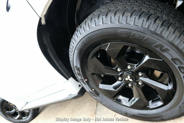 2024 Mitsubishi Pajero Sport QG GSR SUV Image 4