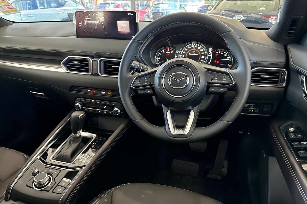 2025 MY24 Mazda CX-5 KF Series G35 Akera SUV Image 17