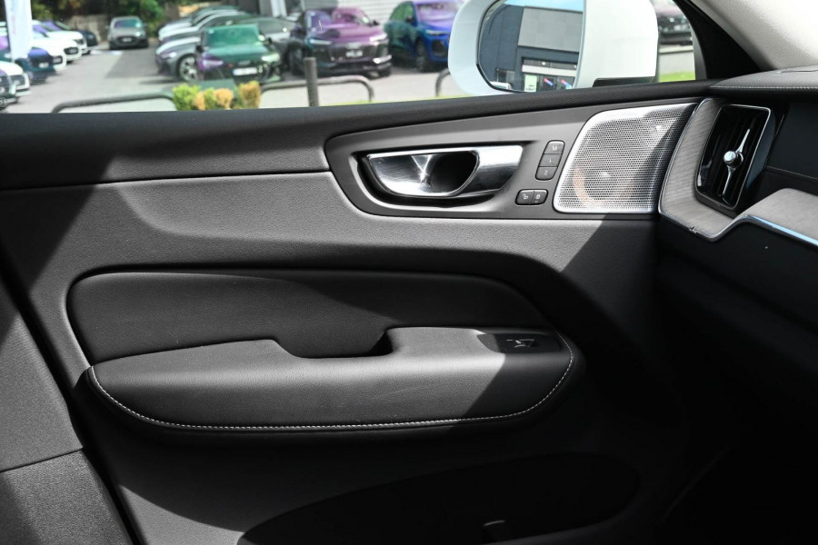 2019 MY20 Volvo XC60 UZ D4 Inscription SUV