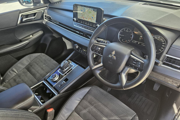 2022 MY22.5 Mitsubishi Outlander ZM Aspire SUV Image 12