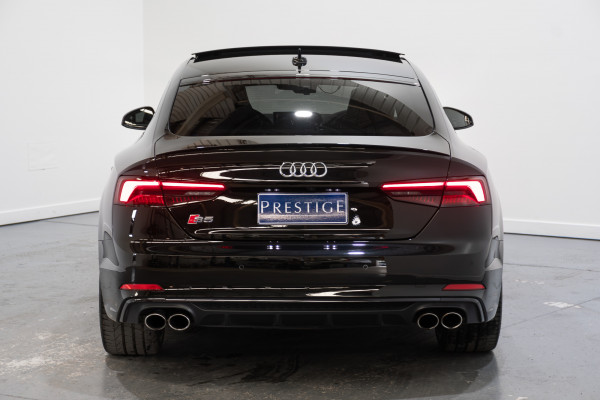2018 Audi S5 Hatch image 10