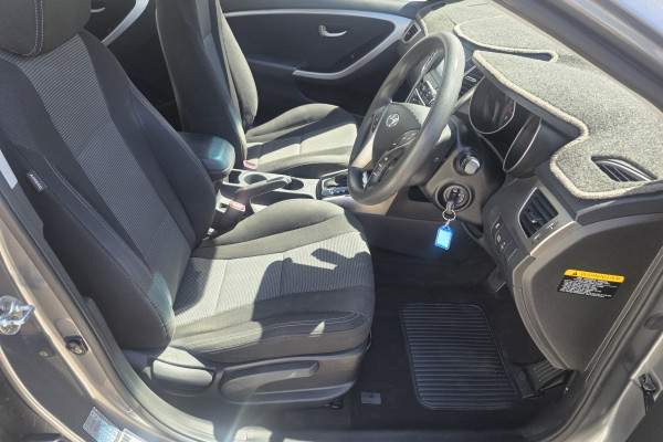 2015 MY16 Hyundai i30 GD3 Series II Active Hatch Image 15