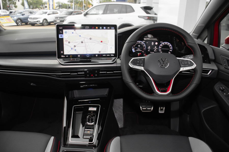 2026 Volkswagen Golf 8.5 GTI Hatch Image 7