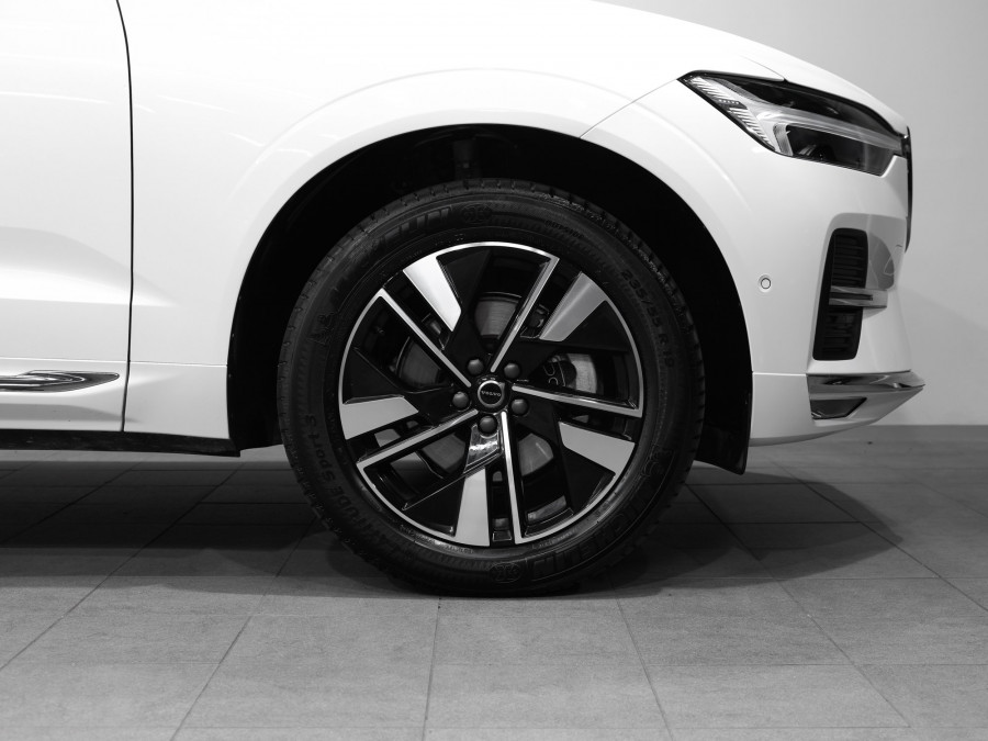 2026 Volvo XC60 UZ B5 Plus 2L MHeV AWD SUV Image 4