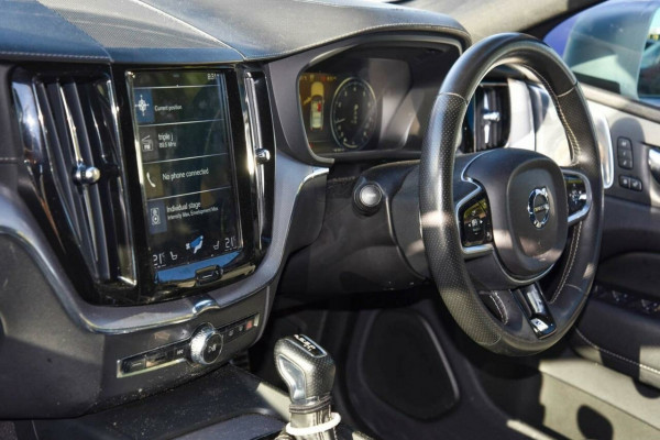 2018 Volvo XC60 UZ T6 R-Design SUV Image 15