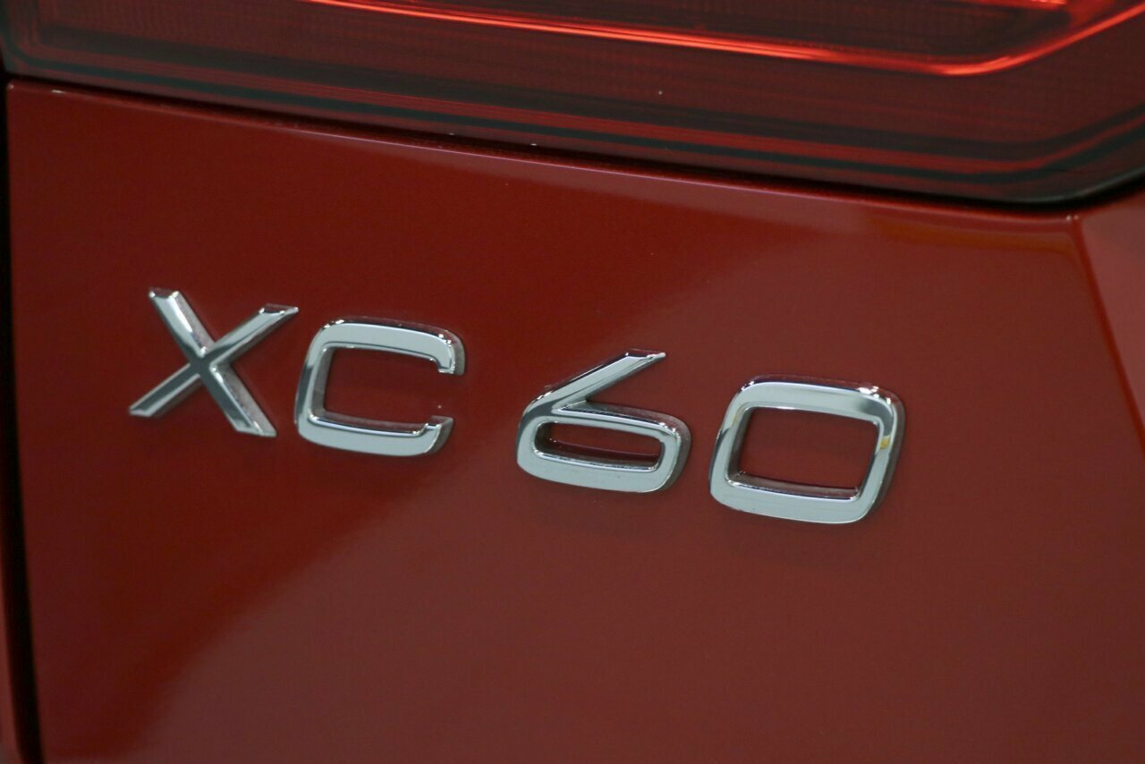 2020 Volvo XC60 UZ MY20 D4 AWD Inscription SUV Image 14
