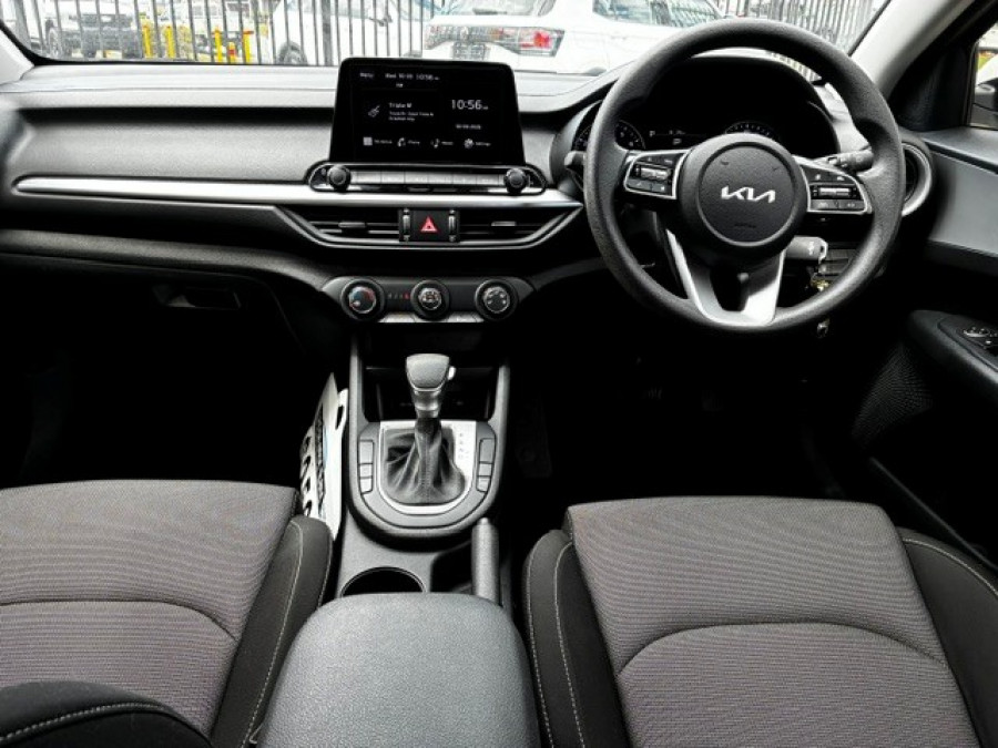 2023 MY24 Kia Cerato BD S Hatch Image 14