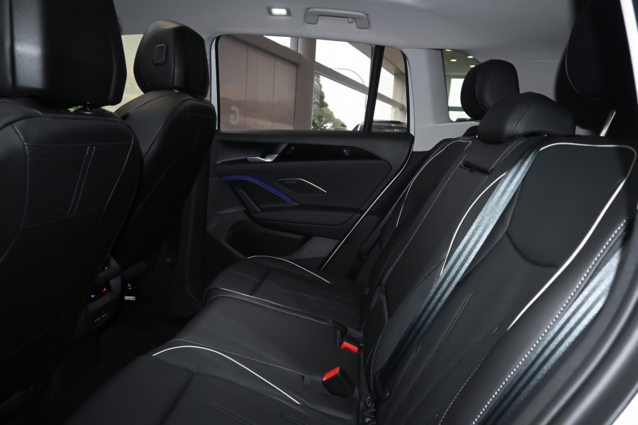 2025 Volkswagen Tiguan CT 150TSI Elegance SUV Image 9