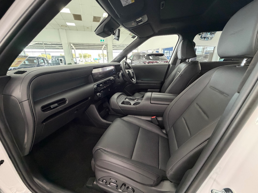 2026 Hyundai Palisade Calligraphy Black Ink SUV Image 23