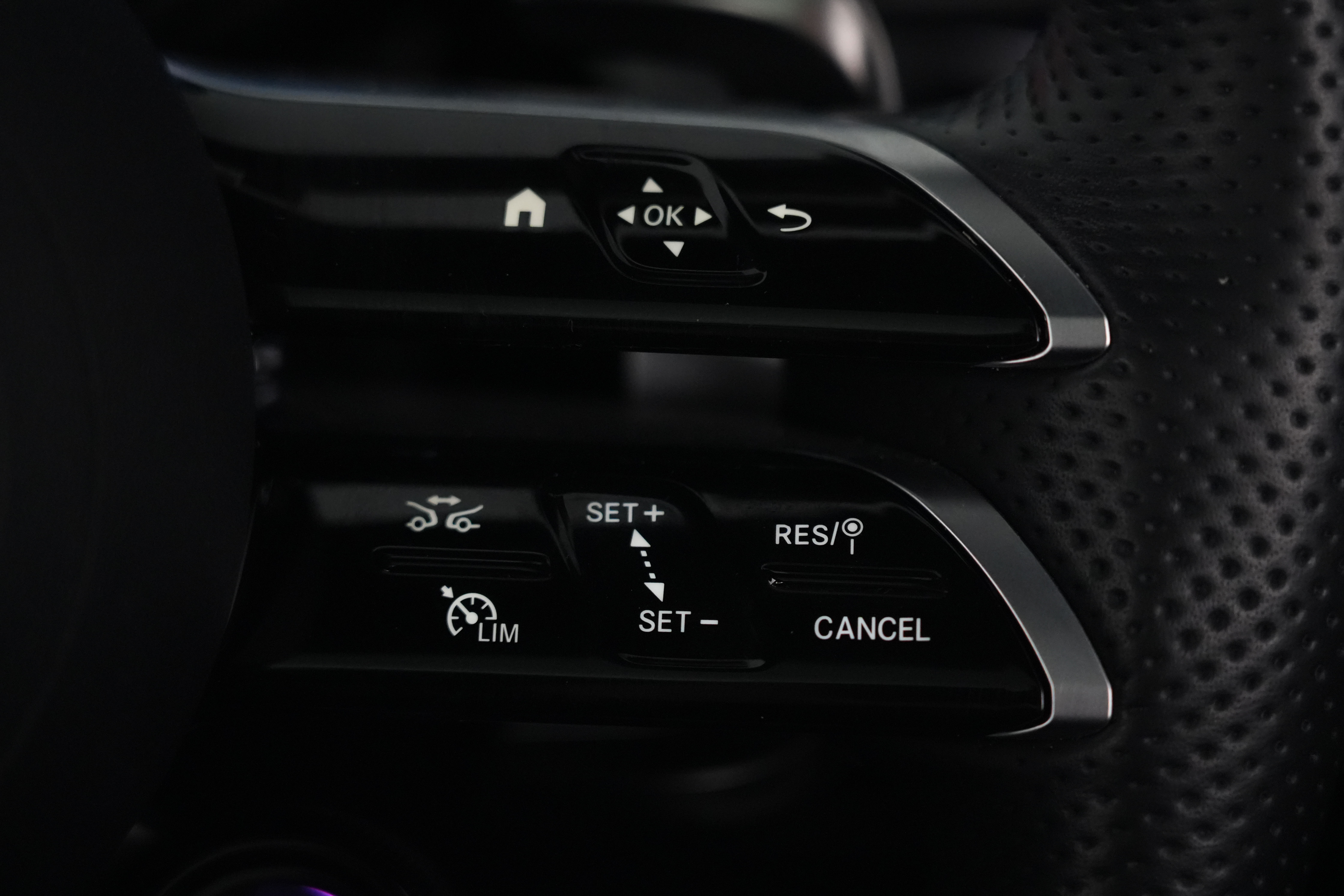 2024 Mercedes-Benz A-Class V177 A35 AMG Sedan Image 30