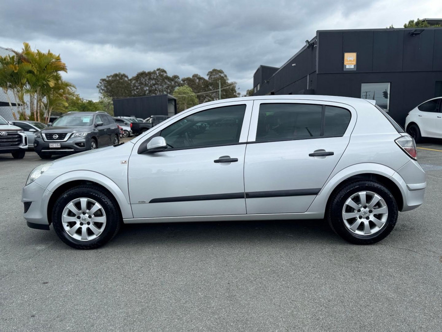 2008 Holden Astra AH CD Hatch Image 11
