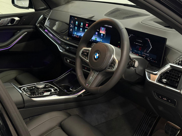 2026 BMW X7 G07 LCI xDrive40i M Sport SUV image 14