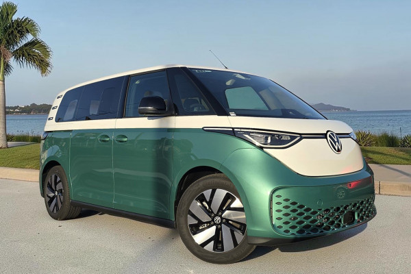 2026 Volkswagen ID. Buzz EB Pro BEV560 People Mover Image 1