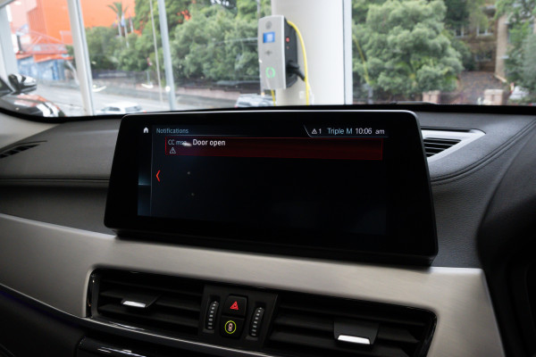 2022 BMW X1 F48 LCI sDrive20i SUV Image 19