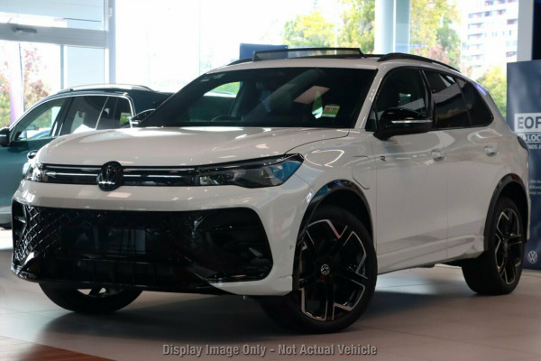 2026 Volkswagen Tiguan CT 200TSI eHybrid R-Line SUV Image 1