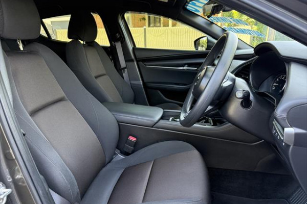 2020 Mazda 3 BP Series G20 Pure Hatch Image 6