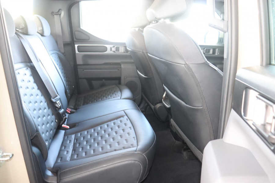 2025 MY26 Kia Tasman TK SX+ Ute Image 26