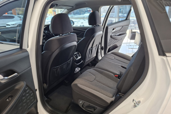 2022 Hyundai Santa Fe TM.V4  SUV Image 13