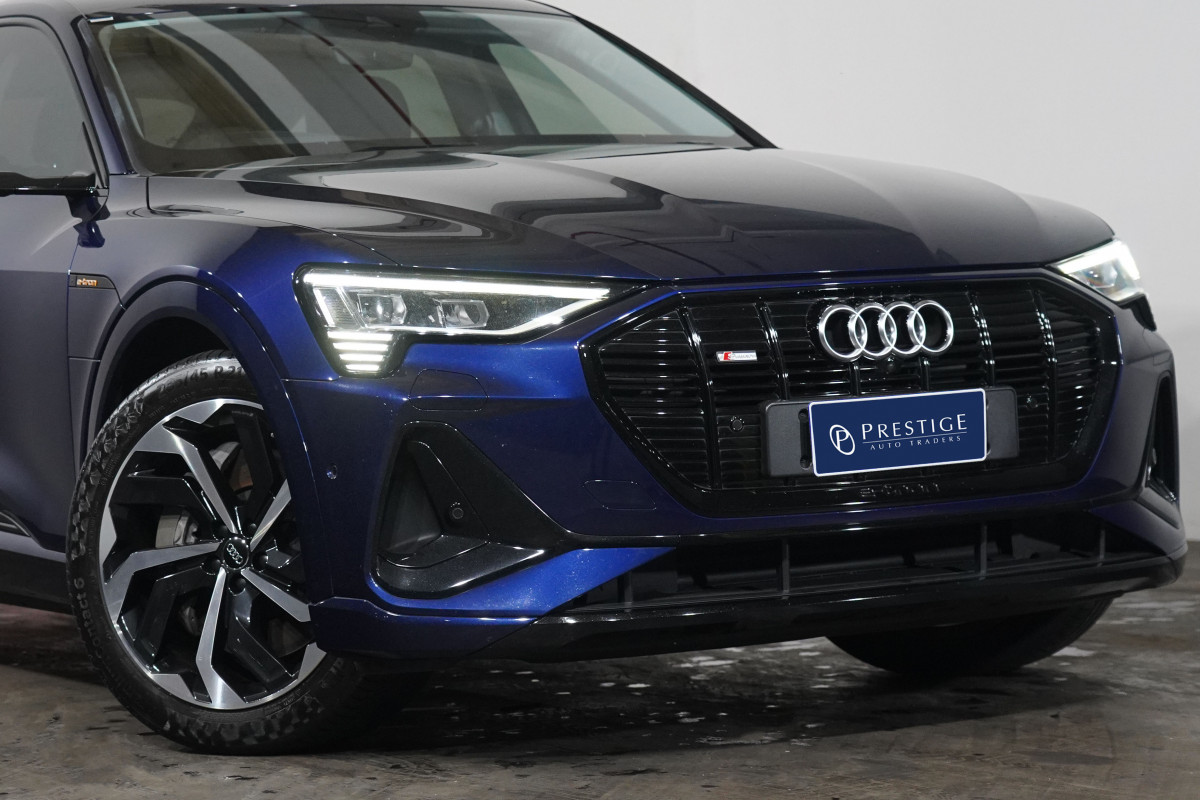 2020 Audi E-tron 50 Quattro Hatch Image 2