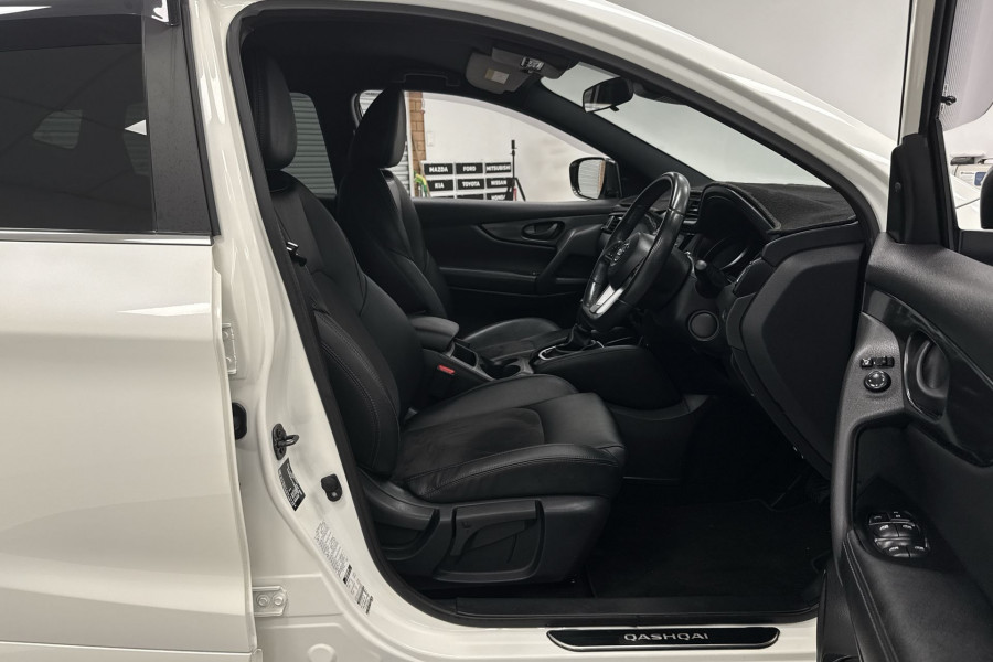 2020 Nissan QASHQAI Midnight Edition Wagon Image 20