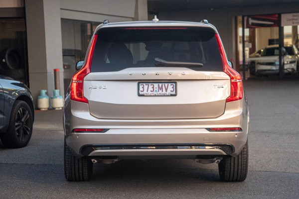 2024 MY25 Volvo XC90  Ultra T8 Plug-In Hybrid SUV Image 3