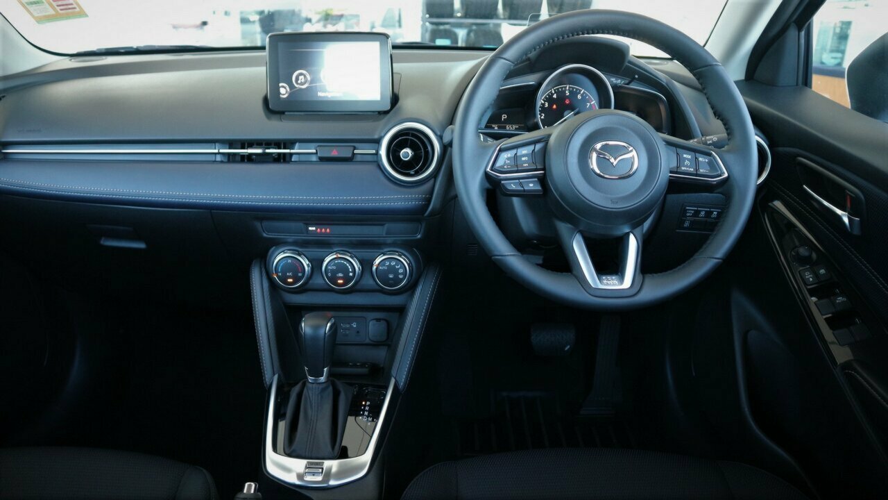 2020 Mazda 2 DJ Series G15 Evolve Hatchback Image 14