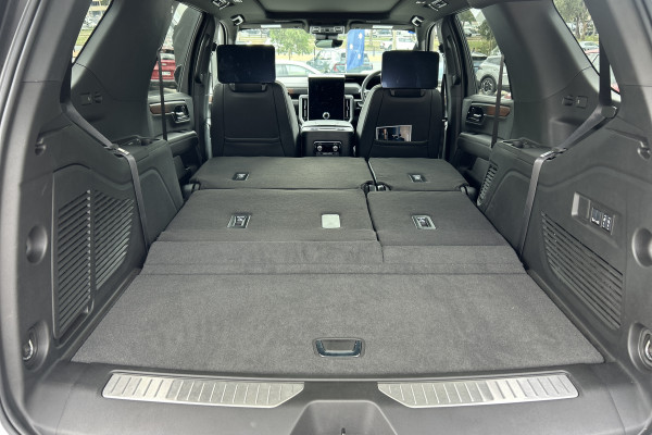 2025 Holden Yukon Denali Wagon Image 28