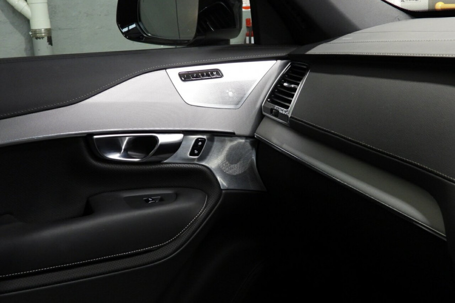 2024 MY25 Volvo XC90 L Series Ultra T8 Plug-In Hybrid SUV Image 18