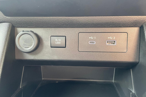 2025 Mitsubishi Triton MV GLX-R Ute Image 25