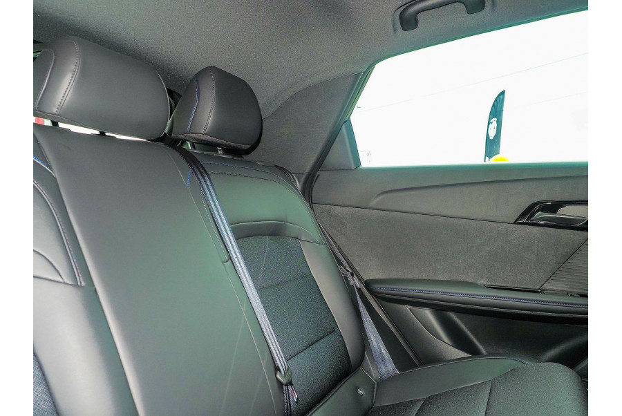 2024 MG MG4 MEH32 Essence 64 150kW Hatch Image 9
