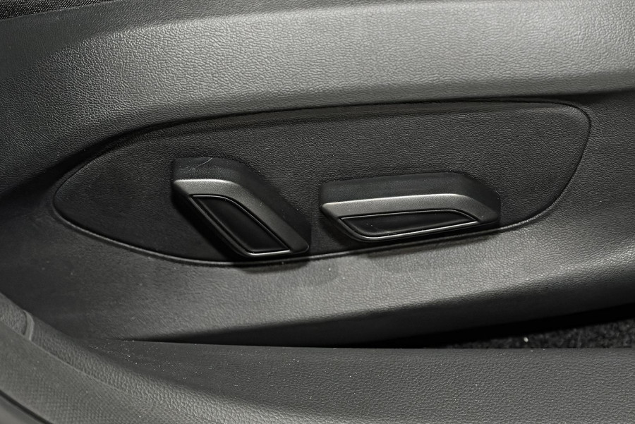 2026 MG MG4 AH4E XPOWER Hatch Image 18