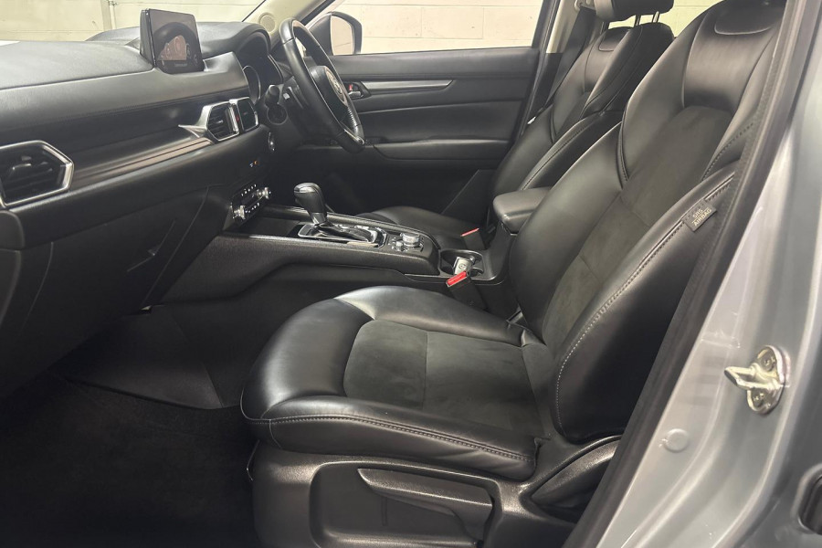 2020 Mazda CX-5 KF Series Touring SUV Image 16