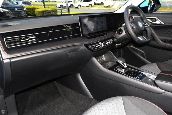 2025 MG HS AS33 Vibe SUV Image 7
